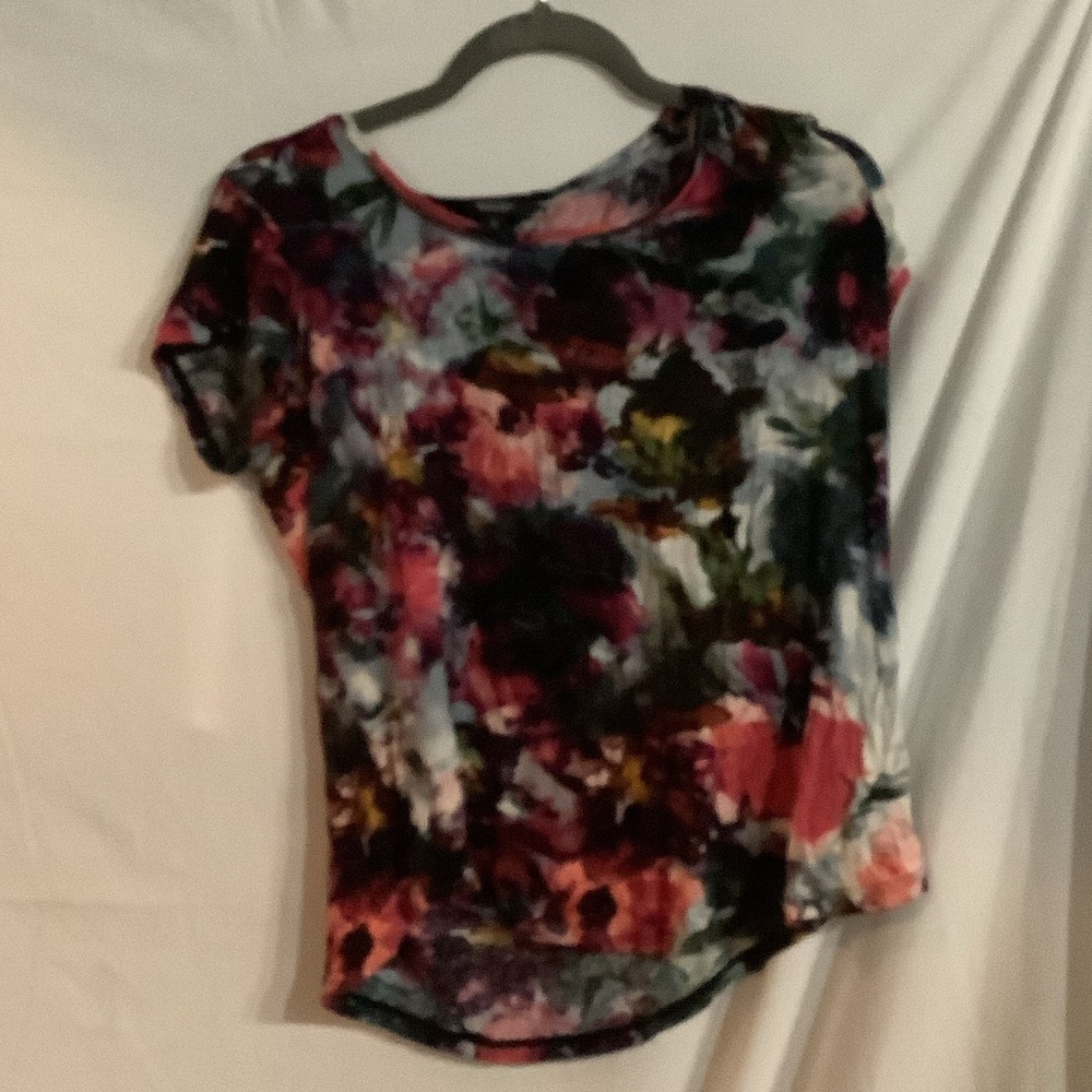 Simply Vera Vera Wang Multicolor Floral Short Sleeve Top